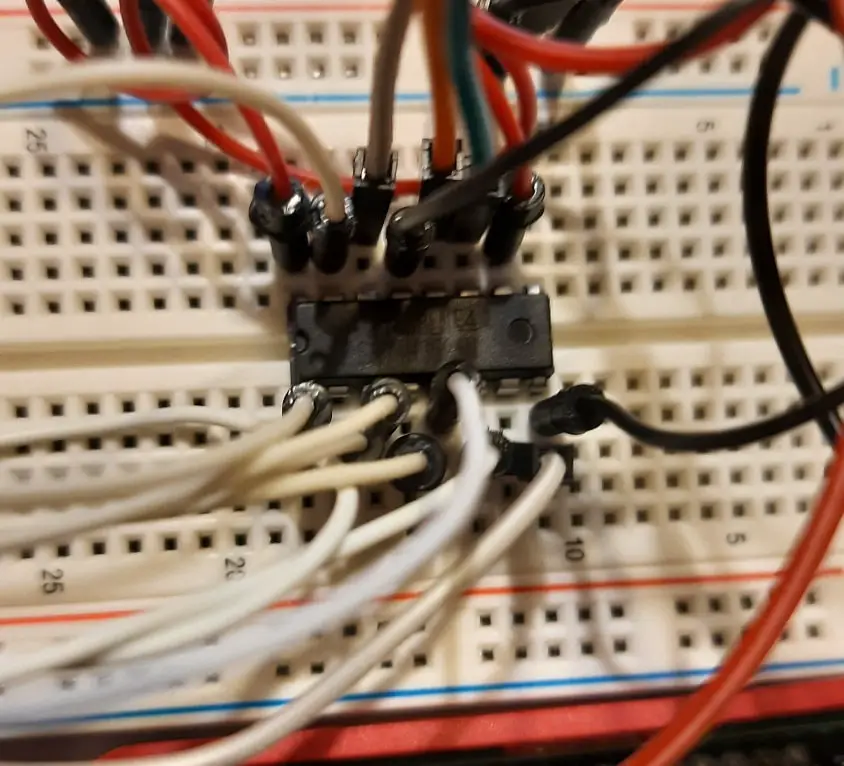 Raspberry PI Shift Register chip cabling picture